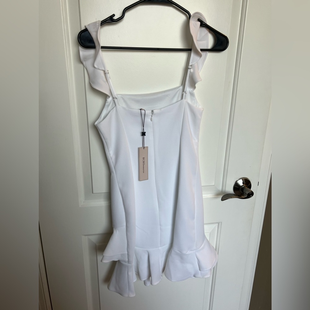 BCBG size 0 new with tags white dress